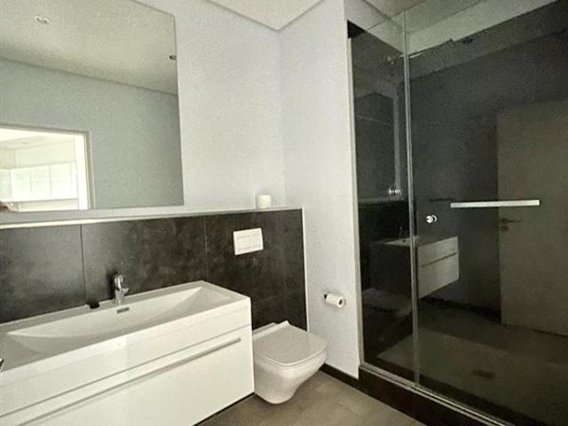 Apartment for sale in Johannesburg, East