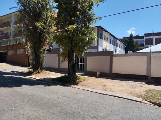 Apartment for rent in Vosloorus, Gauteng