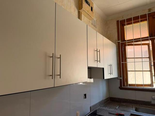 Apartment for rent in Seaview, Kwazulu-natal
