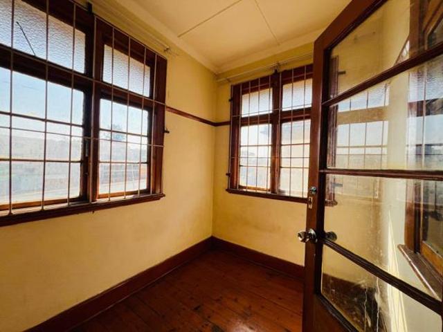 Apartment for rent in Seaview, Kwazulu-natal