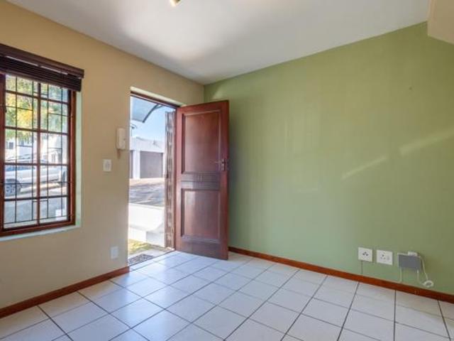 Apartment for rent in Cape Town, City of Cape Town