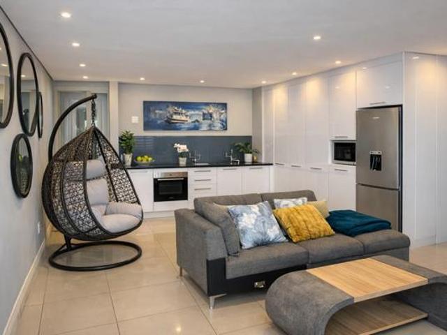 Apartment for sale in Cape Town, Western Cape