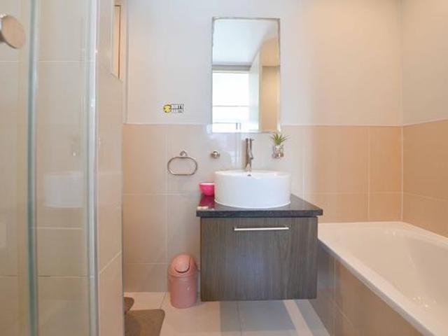 Apartment for sale in Cape Town, Western Cape