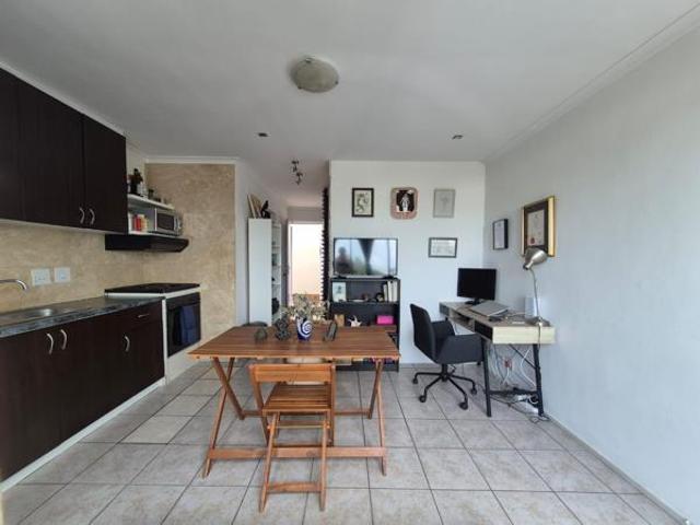 Apartment for rent in Cape Town, City of Cape Town