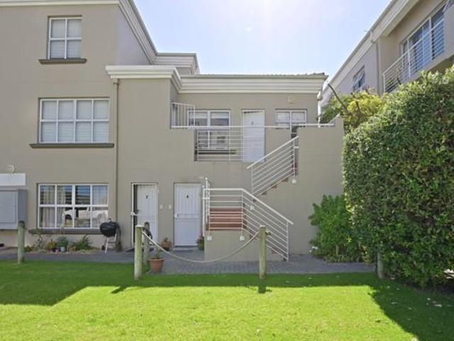 Apartment for sale in Cape Town, Western Cape