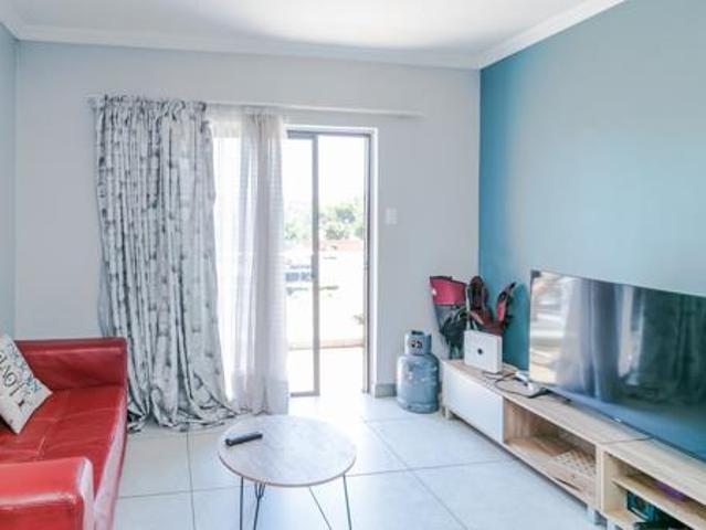 Apartment for sale in Vosloorus, Gauteng