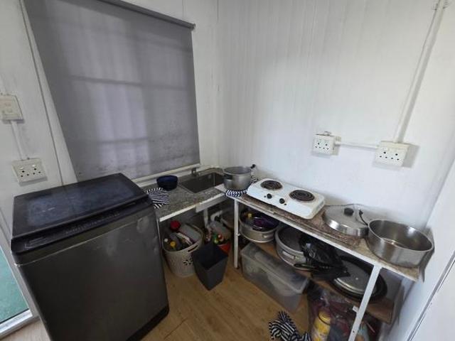 Apartment for rent in Seaview, Kwazulu-natal