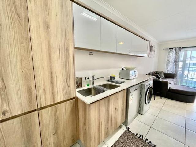 Apartment for rent in Waterkloof, Gauteng