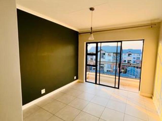 Apartment for rent in Waterkloof, Gauteng