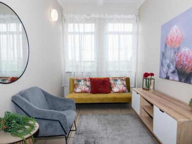 Room for rent in Waterkloof, Gauteng