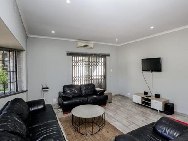 Apartment for rent in Vosloorus, Gauteng