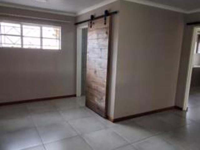 Apartment for rent in Lejweleputswa, Free State