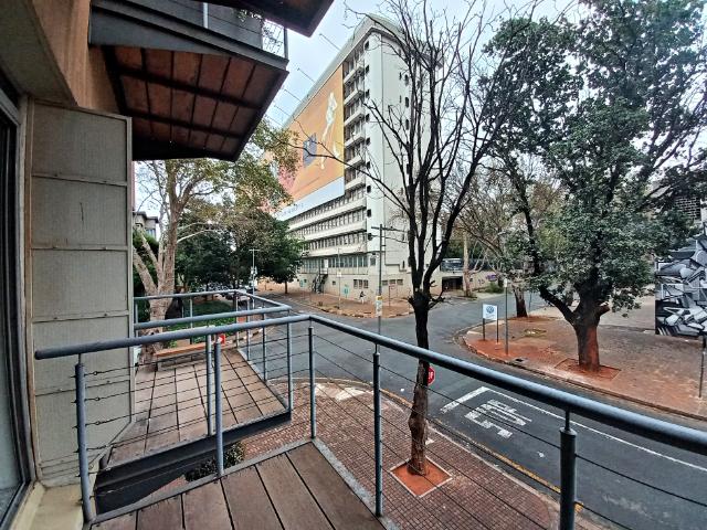 Apartment for sale in Vosloorus, Gauteng