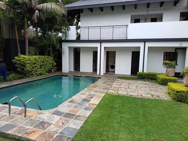 Room for rent in Waterkloof, Gauteng