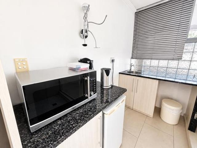 Apartment for rent in Waterkloof, Gauteng