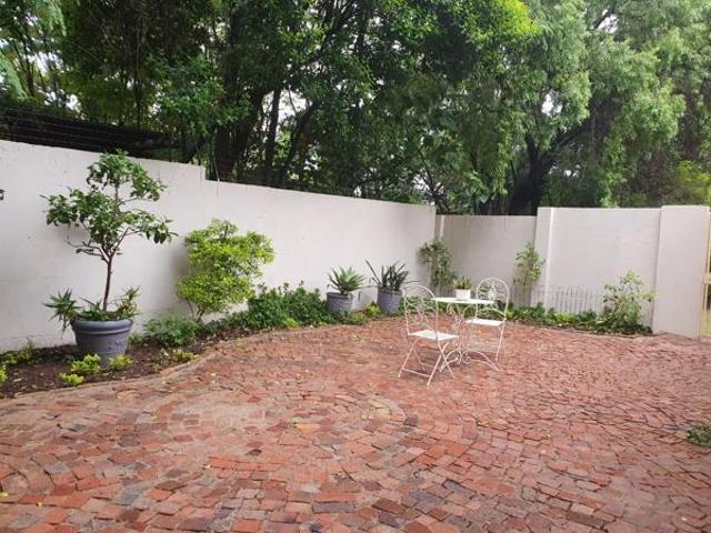 Apartment for rent in Waterkloof, Gauteng
