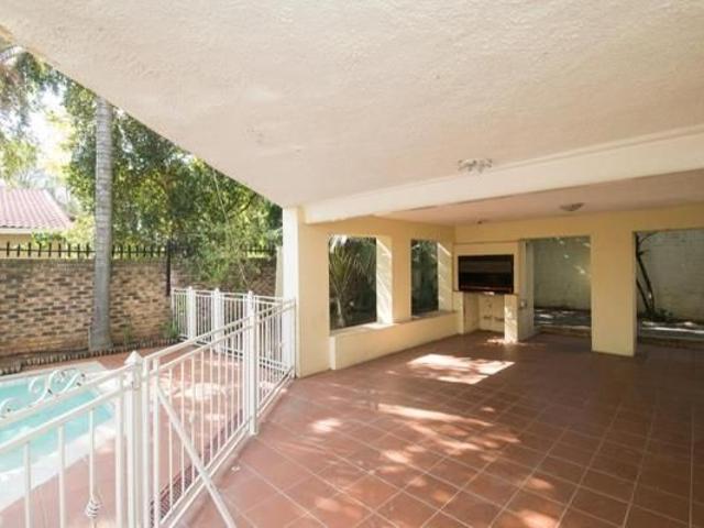 Apartment for rent in Waterkloof, Gauteng