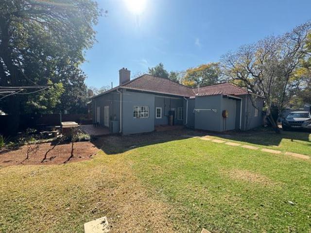 Apartment for rent in Waterkloof, Gauteng