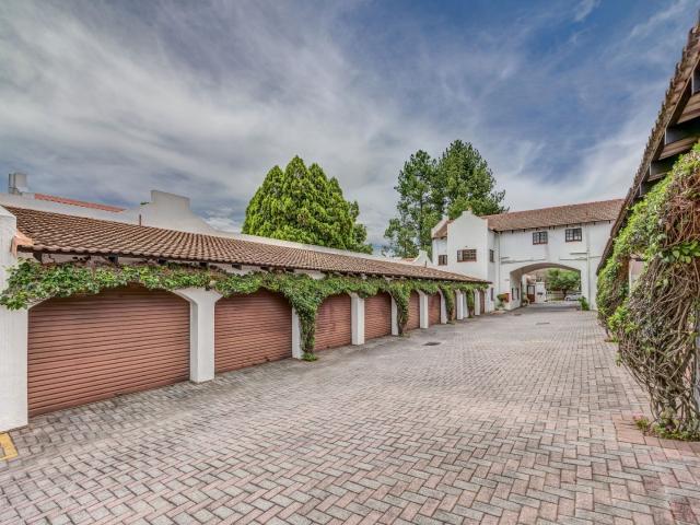 Apartment for sale in Alexandra, Gauteng