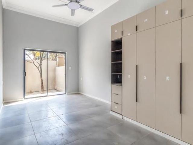 Apartment for rent in Randburg, Gauteng