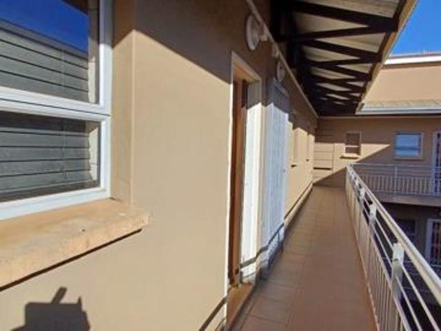 Apartment for sale in Dr Kenneth Kaunda, North West