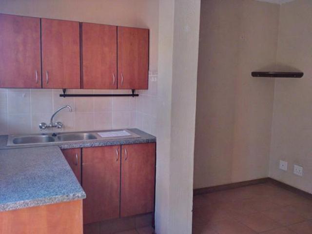 Apartment for rent in Potchefstroom, Tlokwe Local Municipality