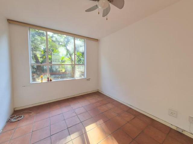 Apartment for rent in Seaview, Kwazulu-natal