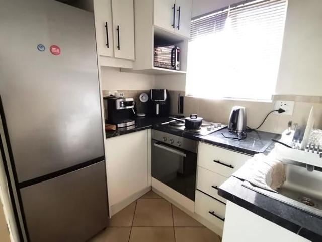 Room for rent in Seaview, Kwazulu-natal
