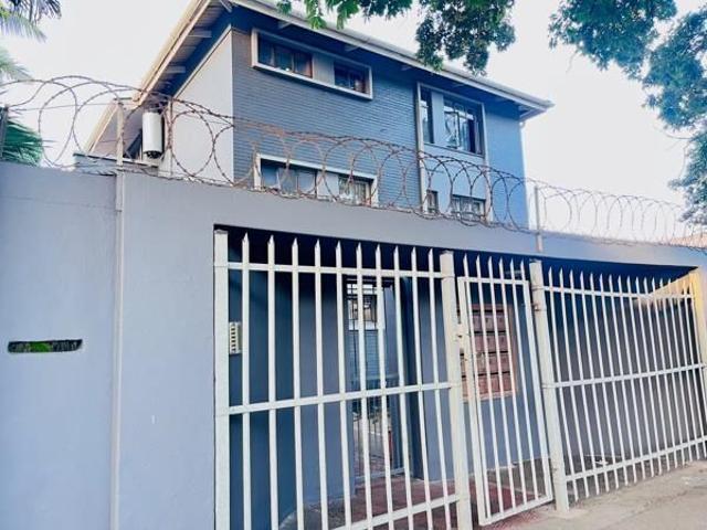Apartment for rent in Seaview, Kwazulu-natal
