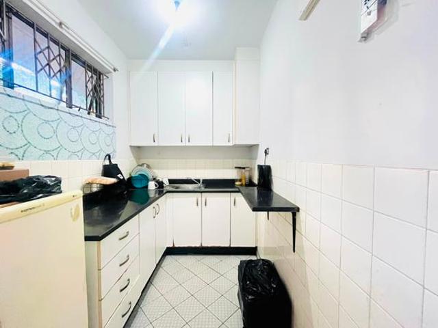 Apartment for rent in Seaview, Kwazulu-natal