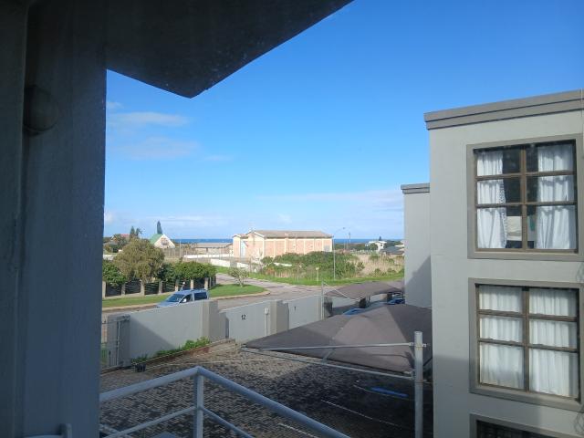 Apartment for sale in Cape St Francis, Eastern Cape