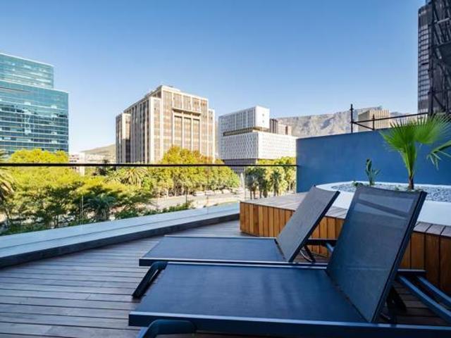 Apartment for rent in Foreshore, Cape Town