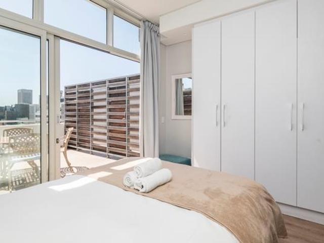 Apartment for sale in Cape Town, Western Cape