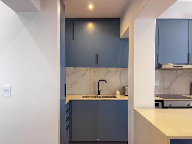 Apartment for sale in Cape Town, Western Cape