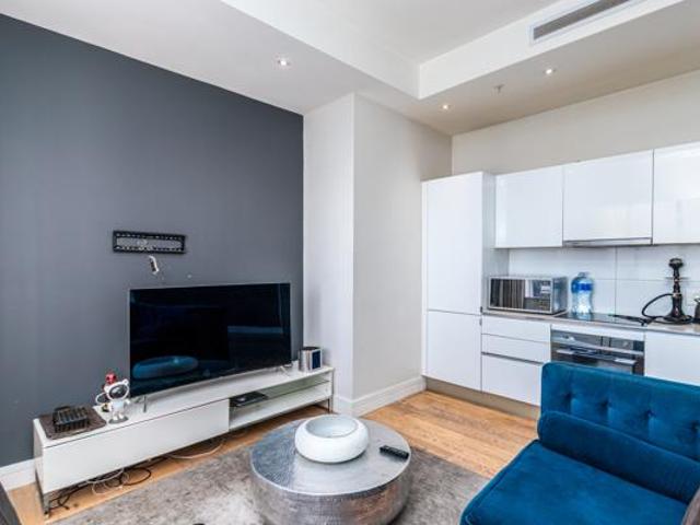 Apartment for sale in Cape Town, Western Cape