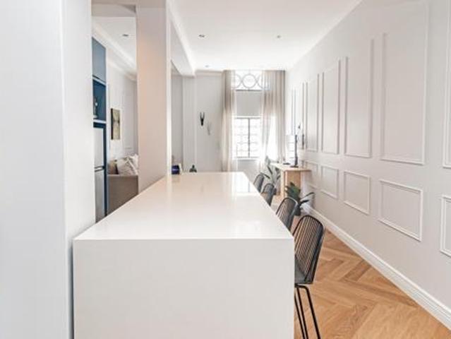 Apartment for sale in Cape Town, Western Cape