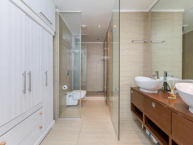 Apartment for sale in Cape Town, Western Cape