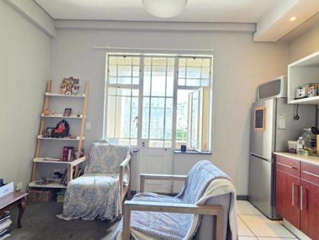 Apartment for sale in Cape Town, Western Cape