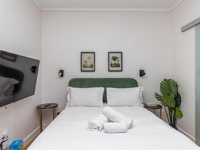 Apartment for sale in Cape Town, Western Cape