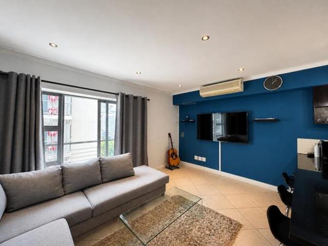 Apartment for sale in Cape Town, Western Cape
