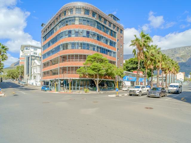 Apartment for sale in Cape Town, Western Cape