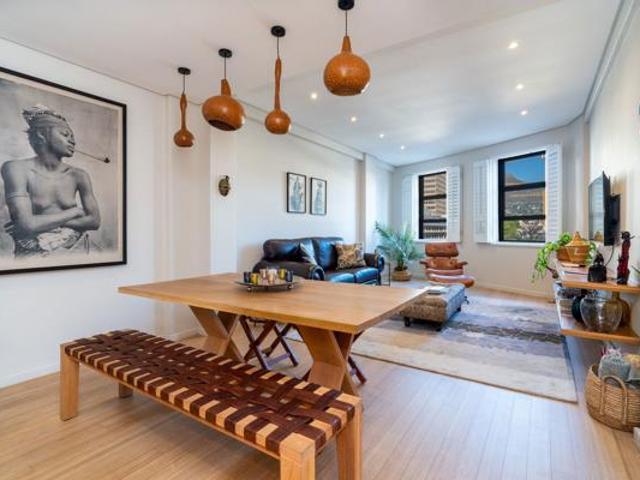 Apartment for sale in Cape Town, Western Cape