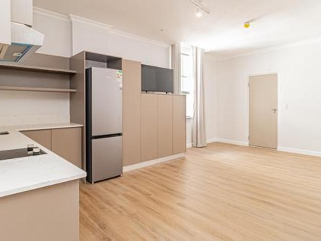 Apartment for sale in Cape Town, Western Cape