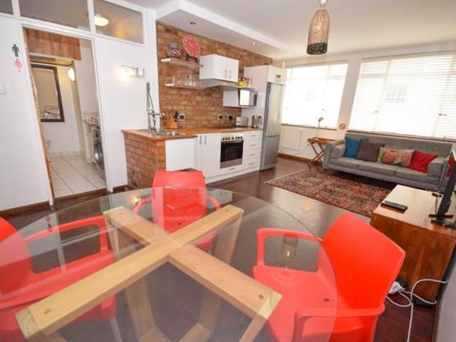 Apartment for sale in Cape Town, Western Cape