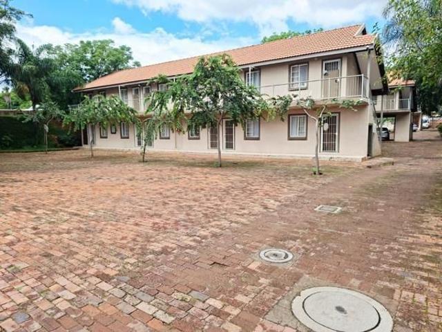 Apartment for rent in Waterkloof, Gauteng