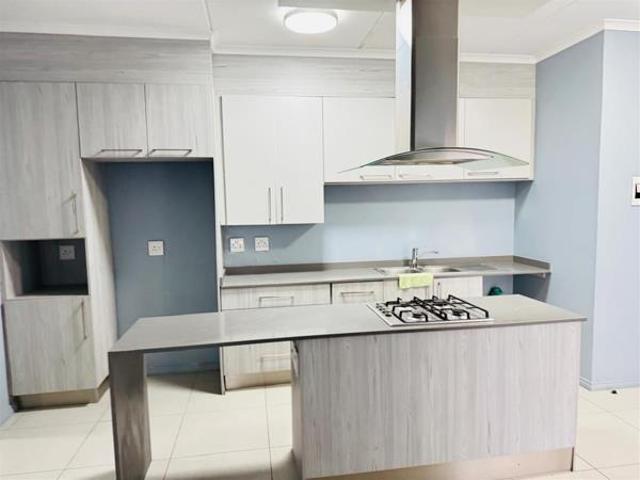 Apartment for sale in Vosloorus, Gauteng