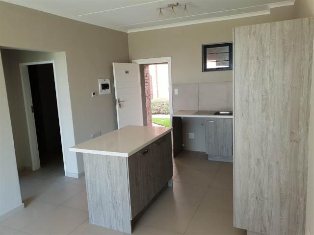 Apartment for sale in Vosloorus, Gauteng
