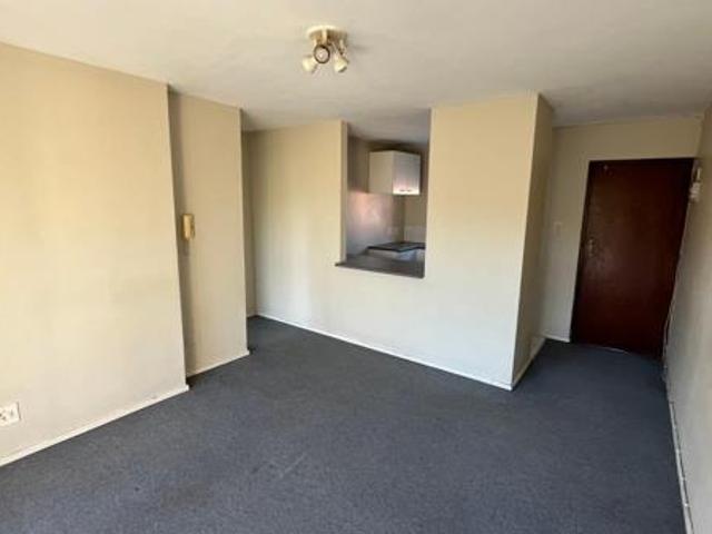 Apartment for rent in Seaview, Kwazulu-natal