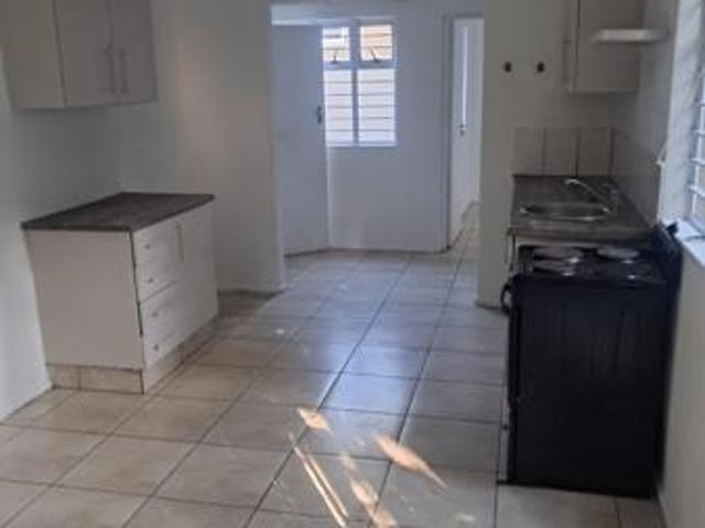 Apartment for rent in Seaview, Kwazulu-natal