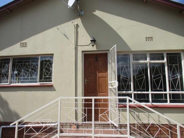 Apartment for rent in Waterkloof, Gauteng